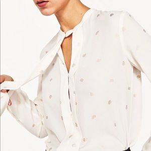 Zara Cream Tie Neck blouse with Gold Accent size XL